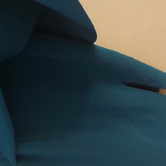 LAUNDRY BY SHELLI SEGAL Sleeveless VNeck Peplum Dress - Picture 6 of 12